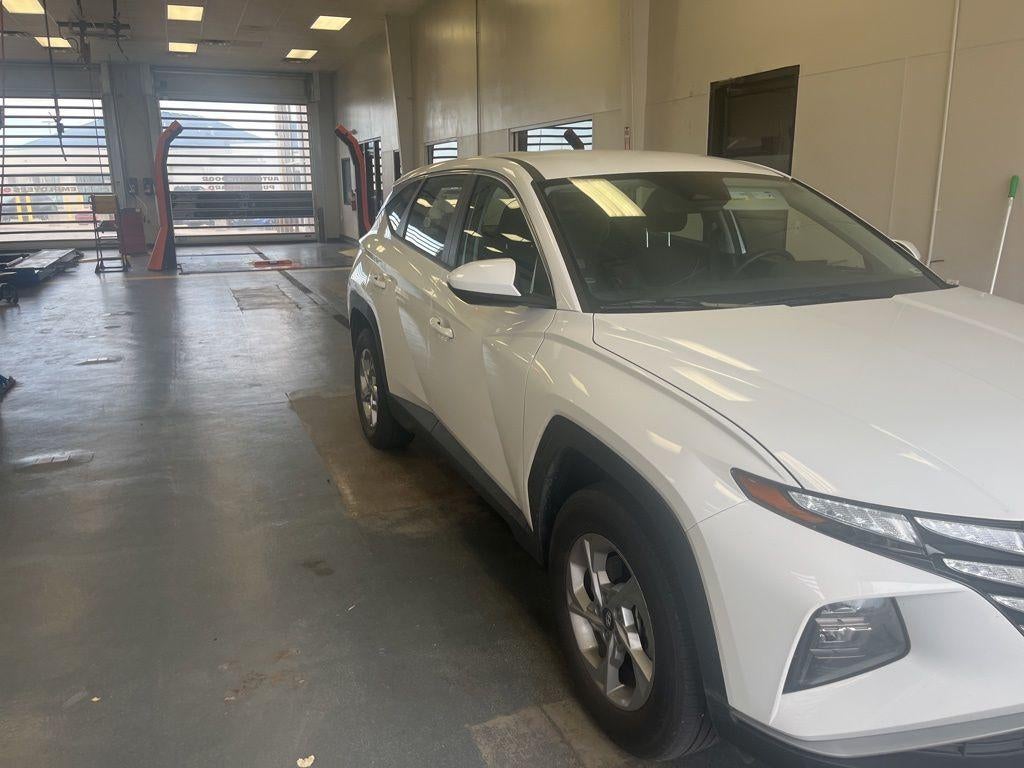 2023 Hyundai TUCSON SE