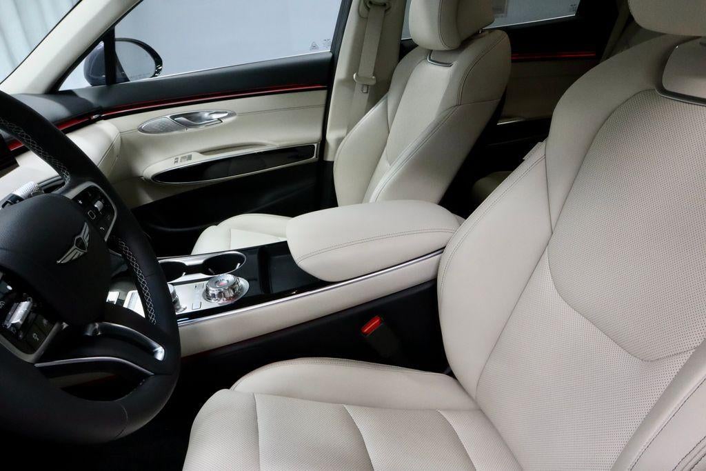 2026 Genesis GV70 2.5T