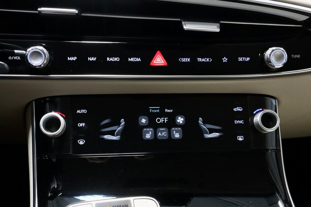 2026 Genesis GV70 2.5T