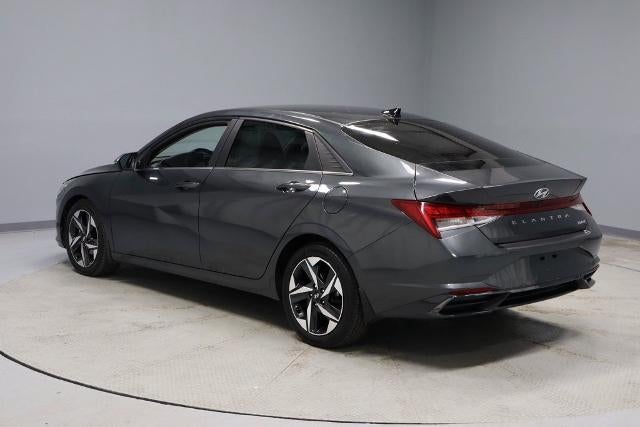 2022 Hyundai ELANTRA Limited