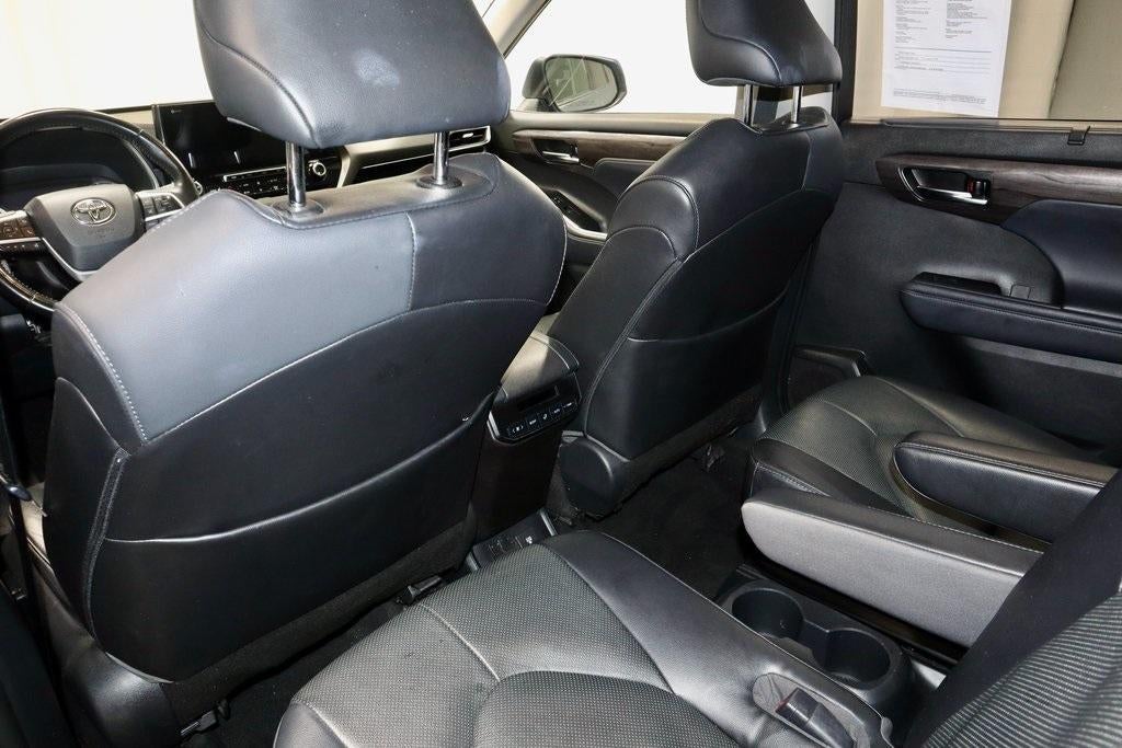 2022 Toyota Highlander Limited