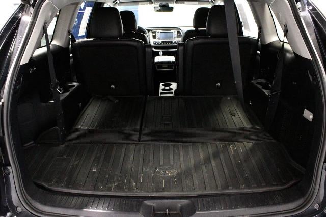 2018 Toyota Highlander SE