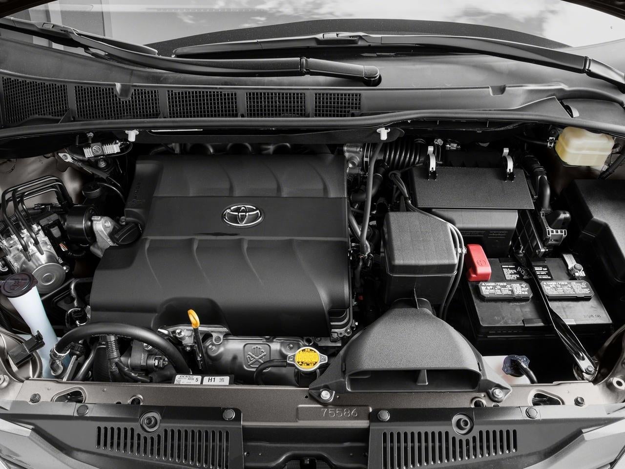 2016 Toyota Sienna LE