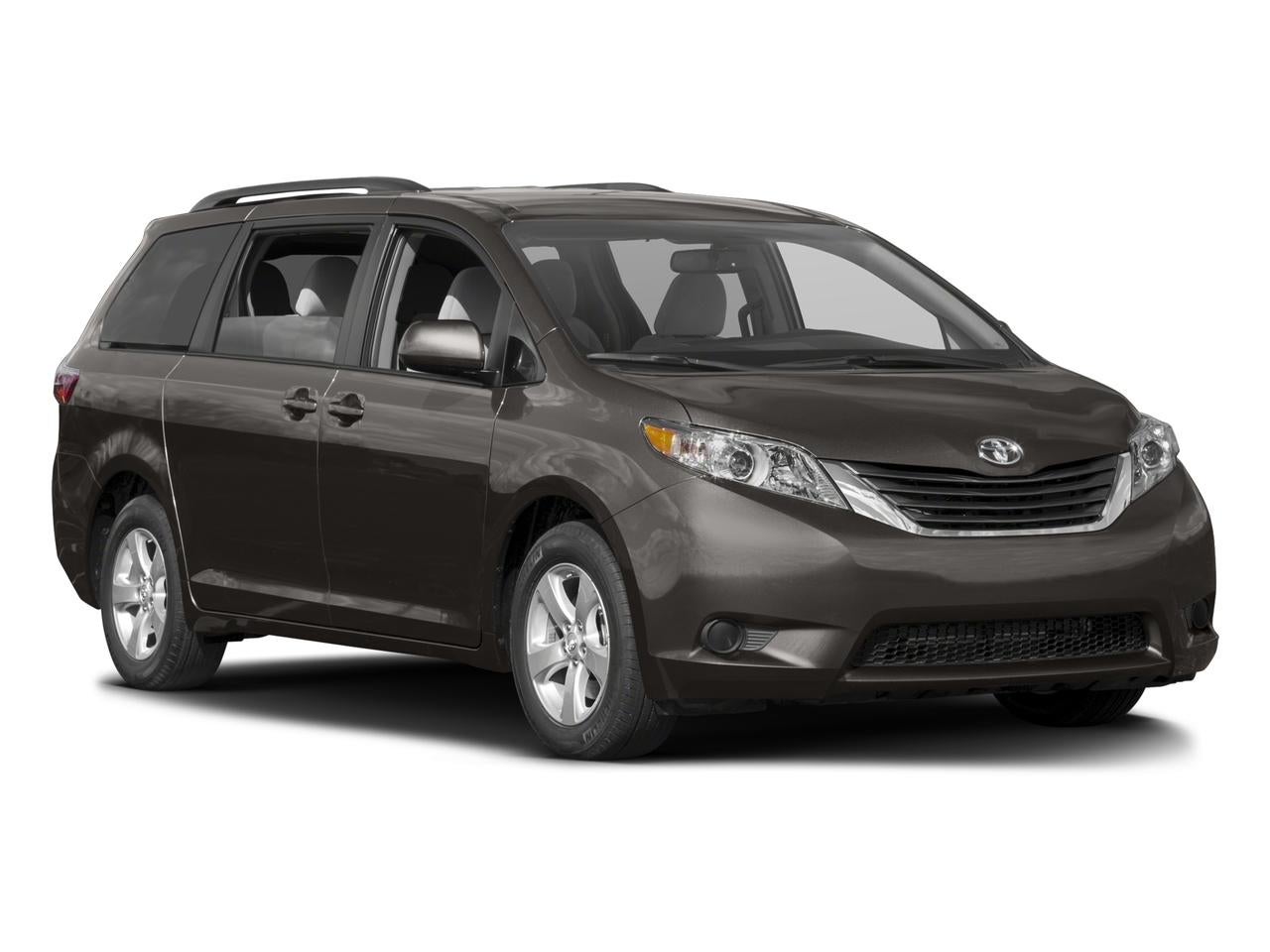 2016 Toyota Sienna LE