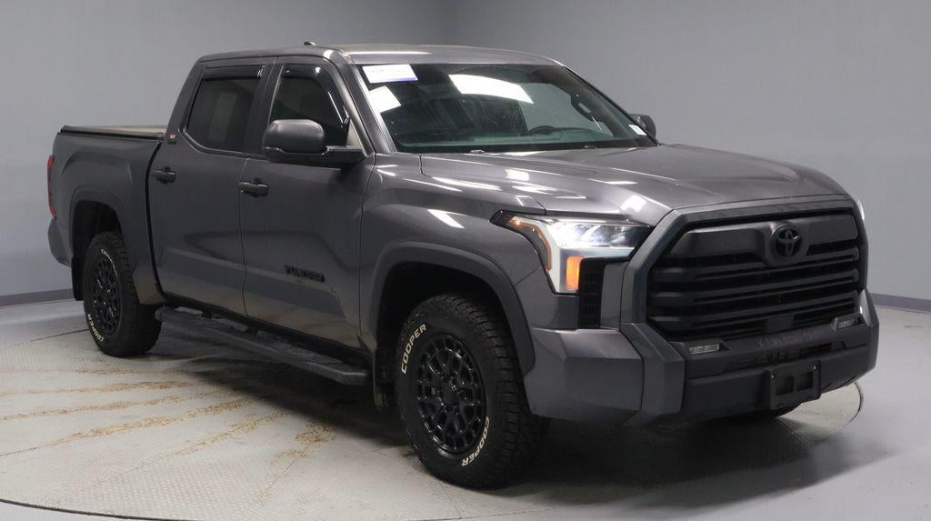 2025 Toyota Tundra 4WD SR5