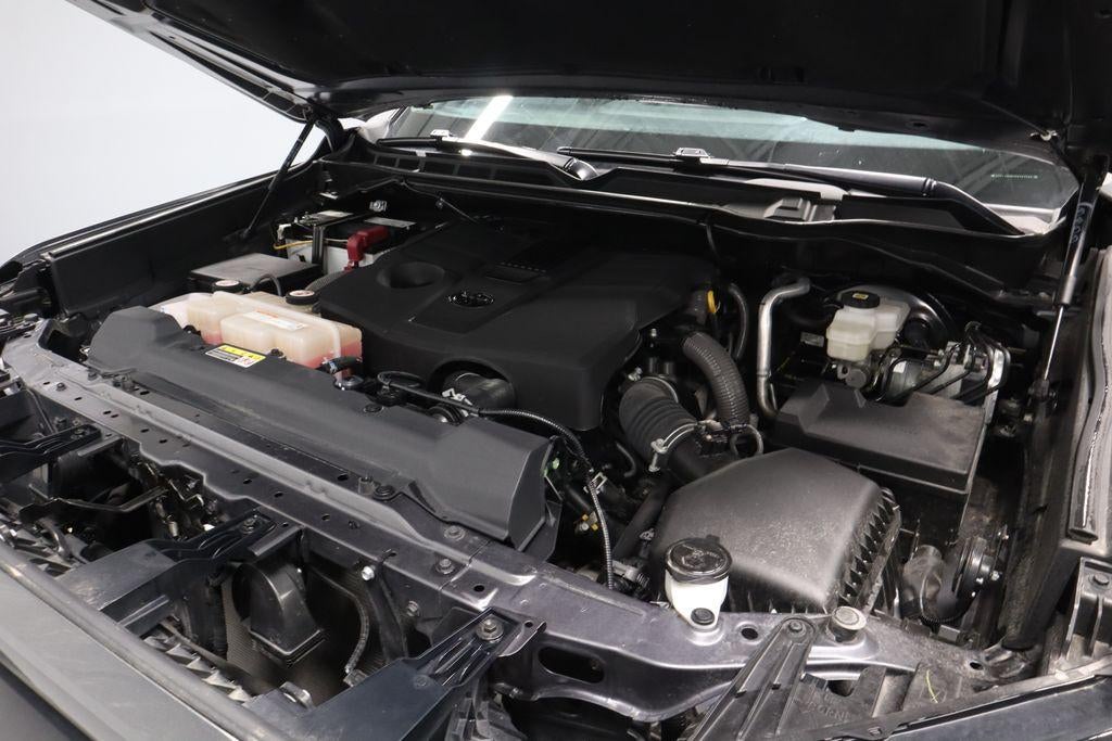 2025 Toyota Tundra 4WD SR5