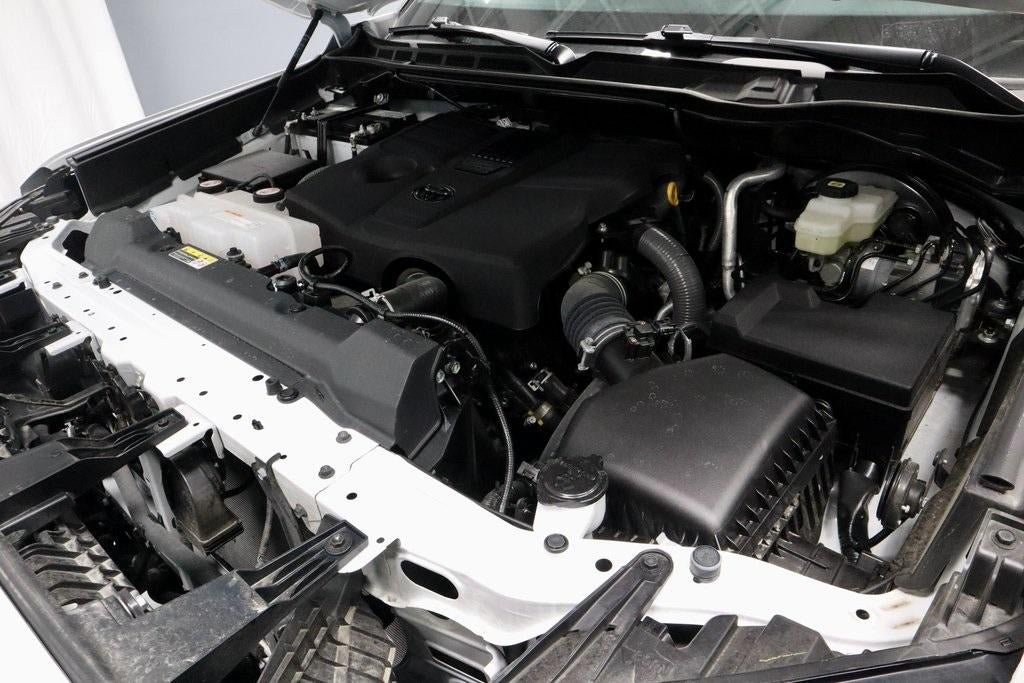 2025 Toyota Tundra 4WD SR5