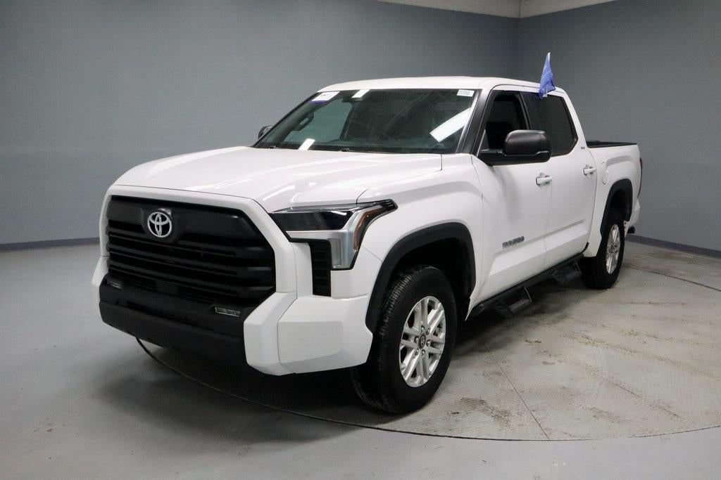 2025 Toyota Tundra 4WD SR5