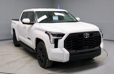2024 Toyota Tundra 4WD SR5