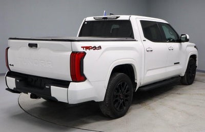 2024 Toyota Tundra 4WD SR5