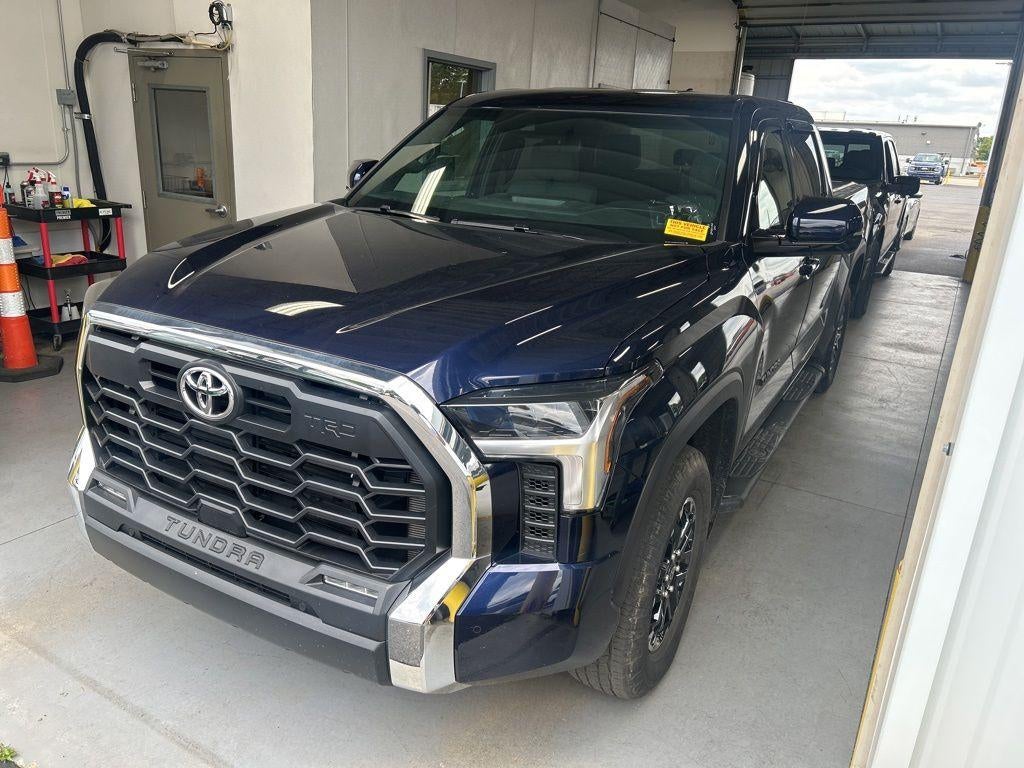 2025 Toyota Tundra 4WD SR5