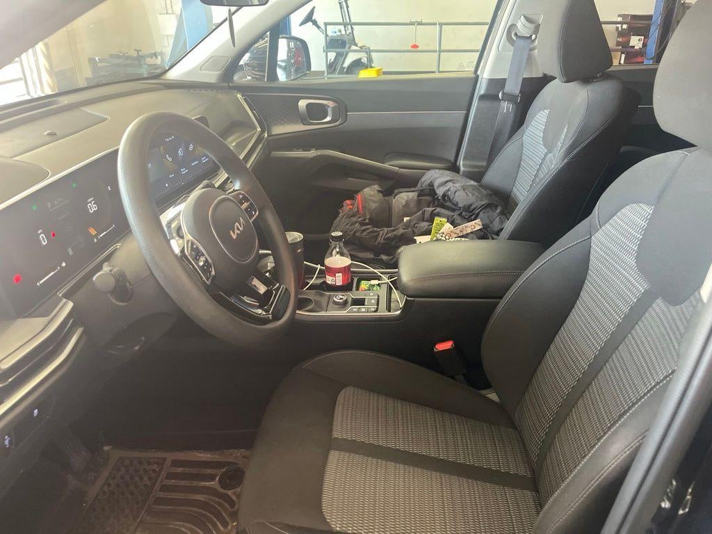 2025 Kia Sorento LX