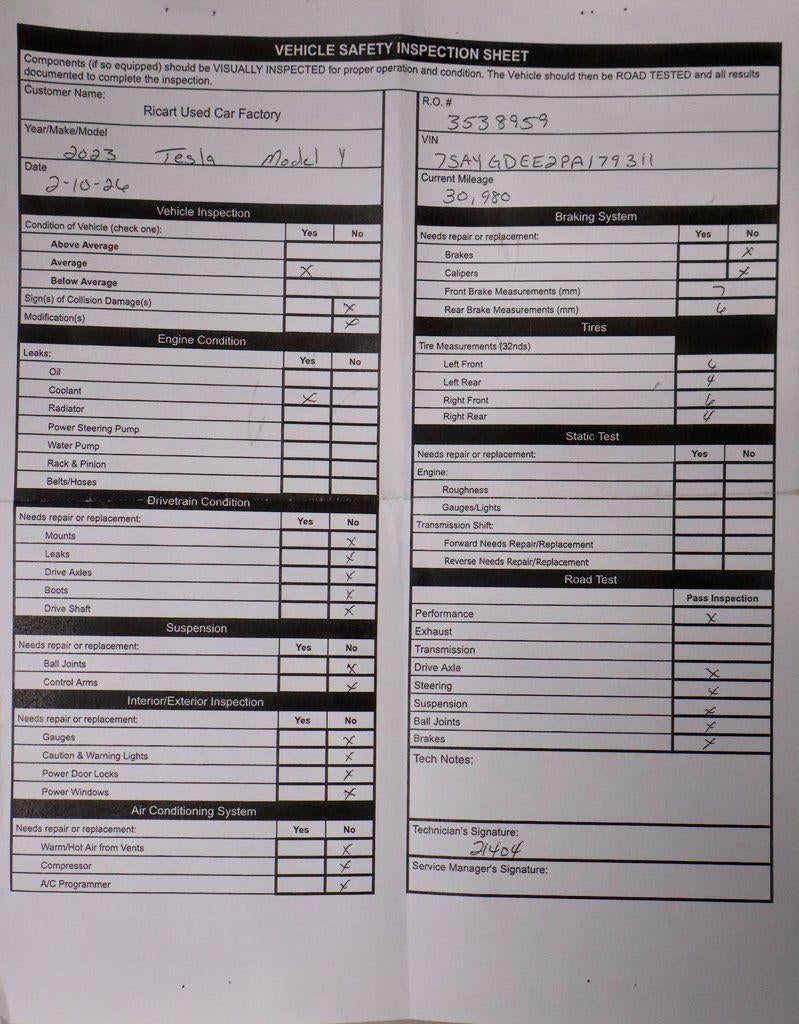 2023 Tesla Model Y Long Range