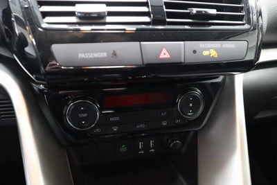 2024 Mitsubishi Eclipse Cross LE