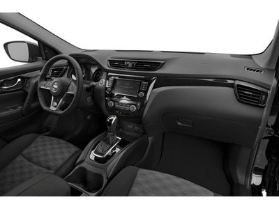 2022 Nissan Rogue Sport SV