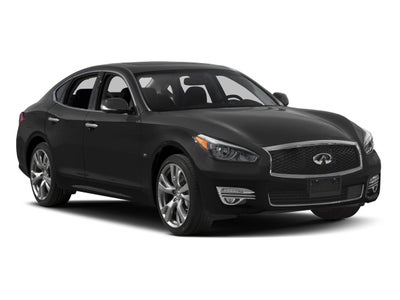 2017 INFINITI Q70 3.7X
