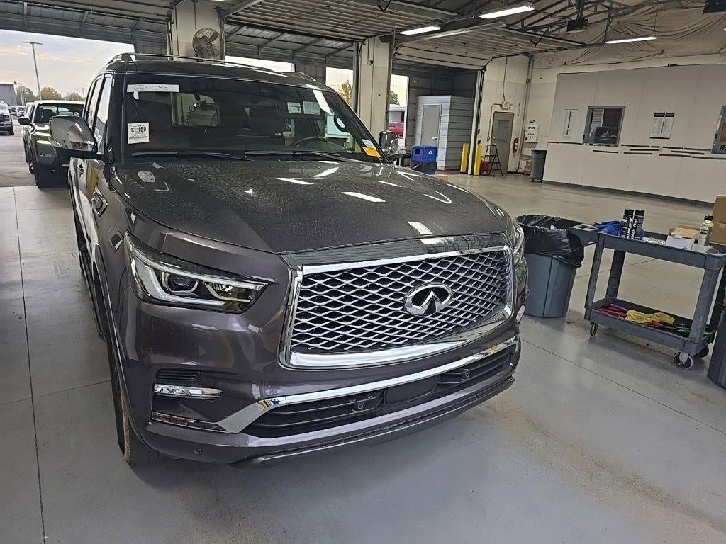 2023 INFINITI QX80