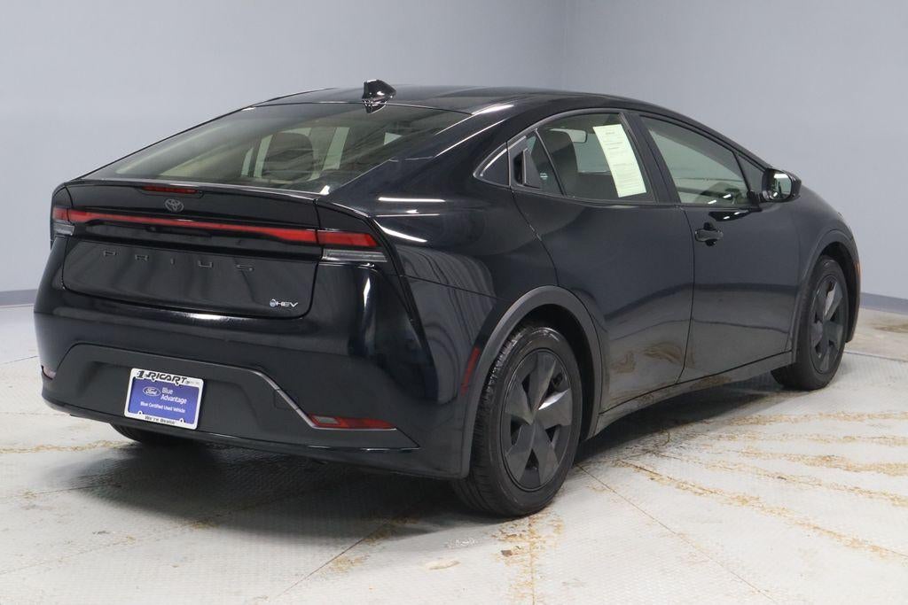 2024 Toyota Prius LE