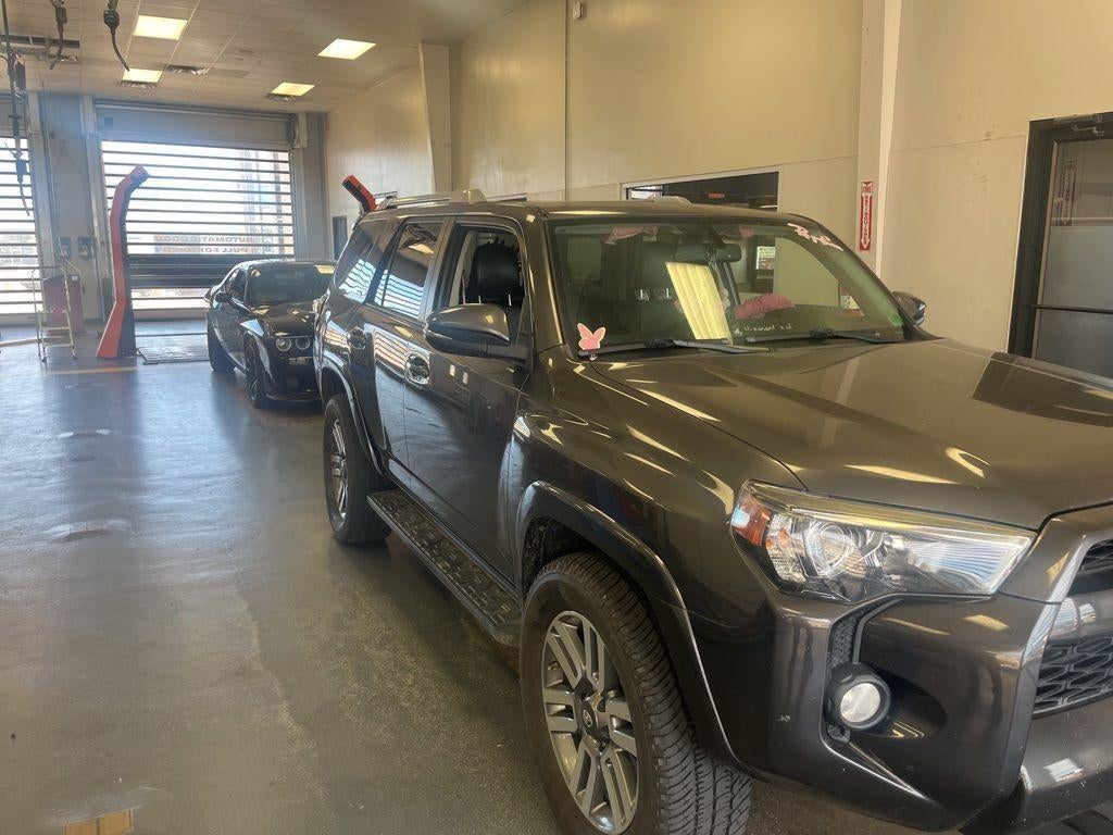 2016 Toyota 4Runner SR5 Premium