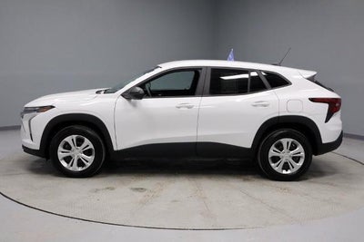 2025 Chevrolet Trax LS