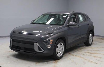 2024 Hyundai KONA SE