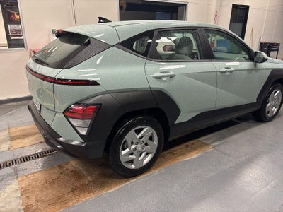 2025 Hyundai KONA SE