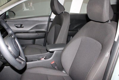 2024 Hyundai KONA SE