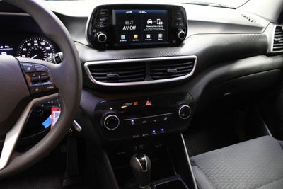 2021 Hyundai TUCSON SE