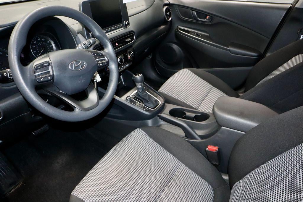 2023 Hyundai KONA SE