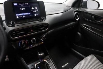 2022 Hyundai KONA SE