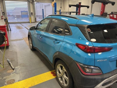 2022 Hyundai KONA SEL