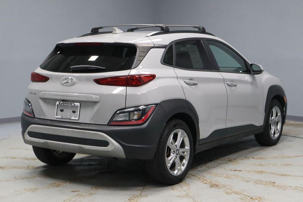 2022 Hyundai KONA SEL