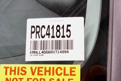 2024 Hyundai ELANTRA SE