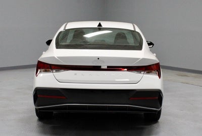 2024 Hyundai ELANTRA SEL