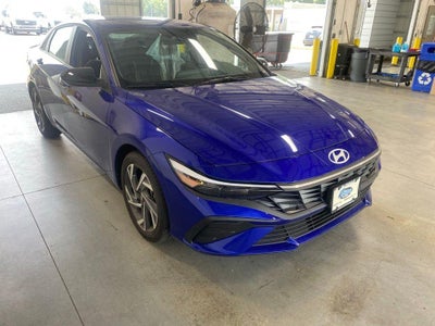 2025 Hyundai ELANTRA SEL Sport