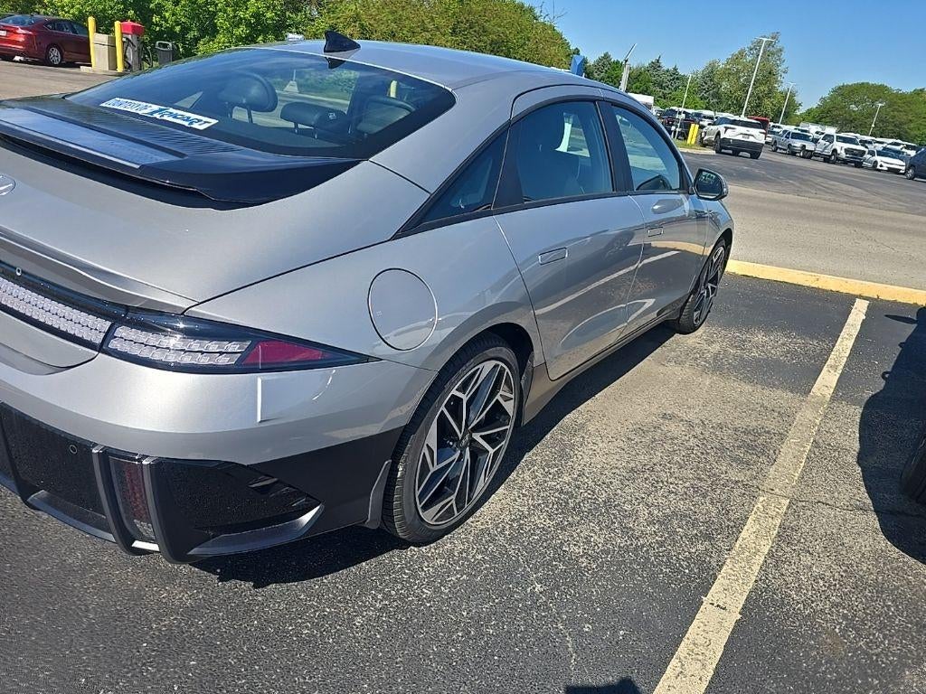 2025 Hyundai IONIQ 6 SEL