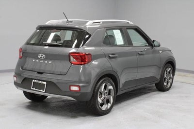 2024 Hyundai VENUE SEL