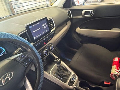 2024 Hyundai VENUE SEL