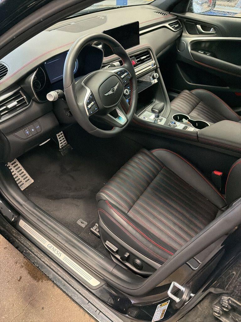 2024 Genesis G70 2.5T