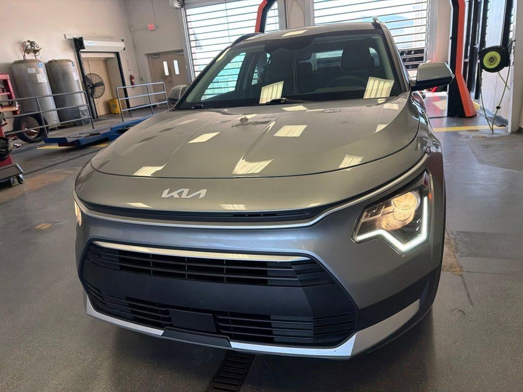 2023 Kia Niro EX