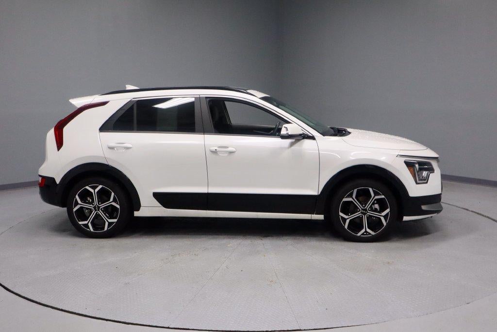 2025 Kia Niro EX Touring