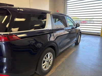 2024 Kia Carnival LX Seat Package