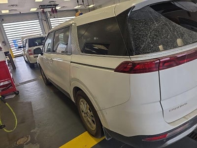 2023 Kia Carnival LX