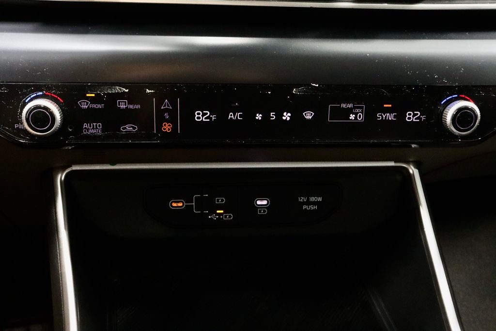 2025 Kia Carnival LXS