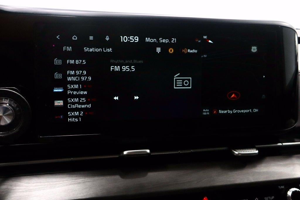 2024 Kia Carnival EX