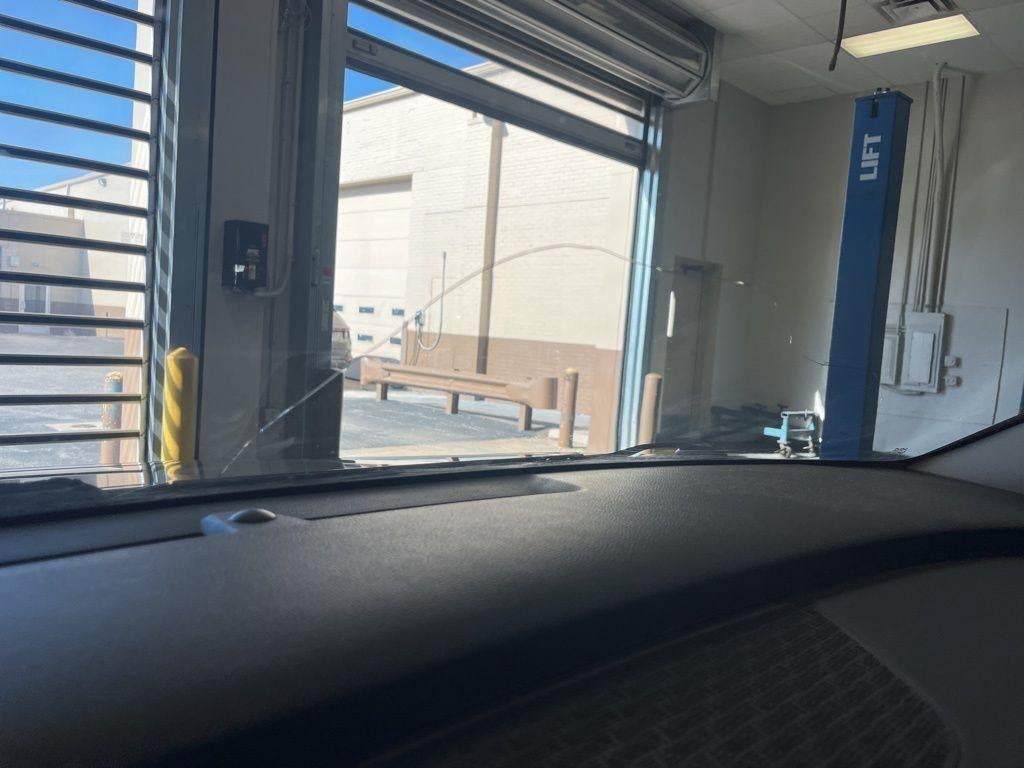 2025 Kia Carnival EX