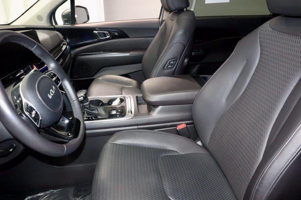 2025 Kia Carnival SX Prestige