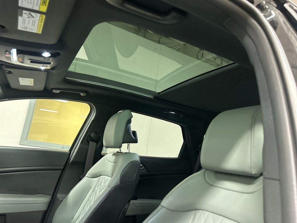 2024 Kia Sportage Plug-In Hybrid X-Line