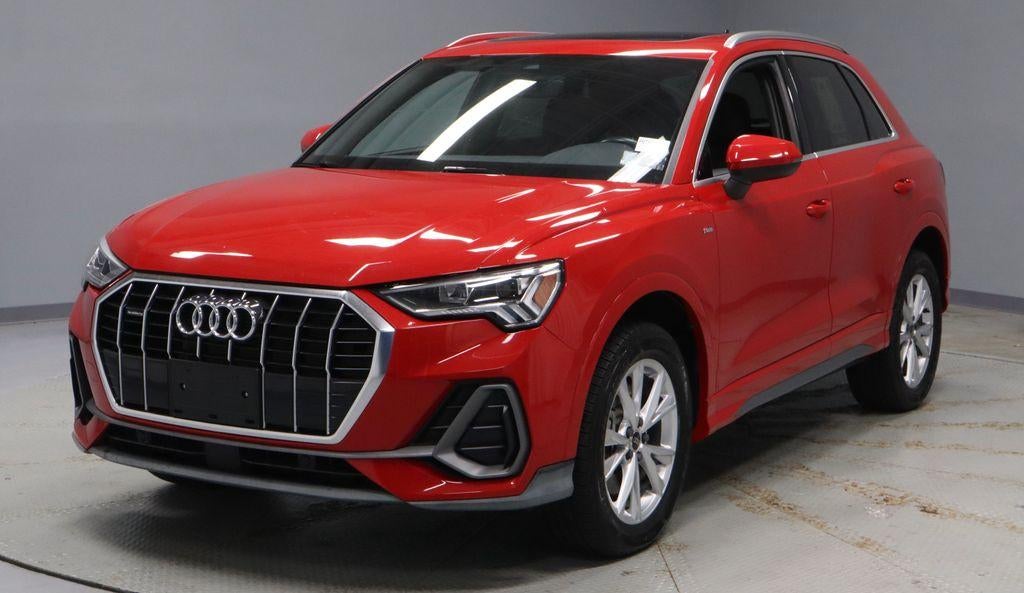 2024 Audi Q3 Premium