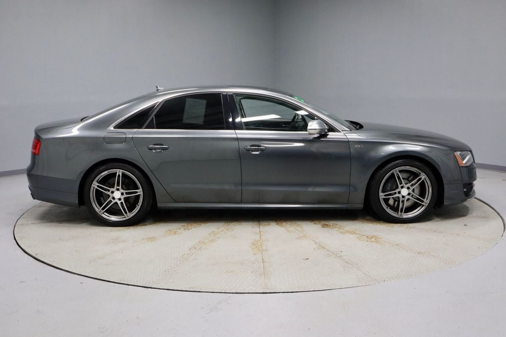 2013 Audi S8 4.0T